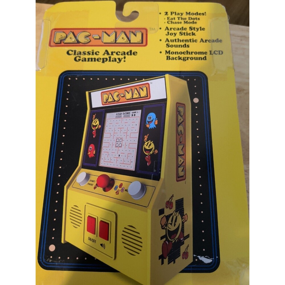 Pac-Man Mini Game Arcade Machine Handheld Classic Gameplay ~ Retro NEW - Picture 3 of 4